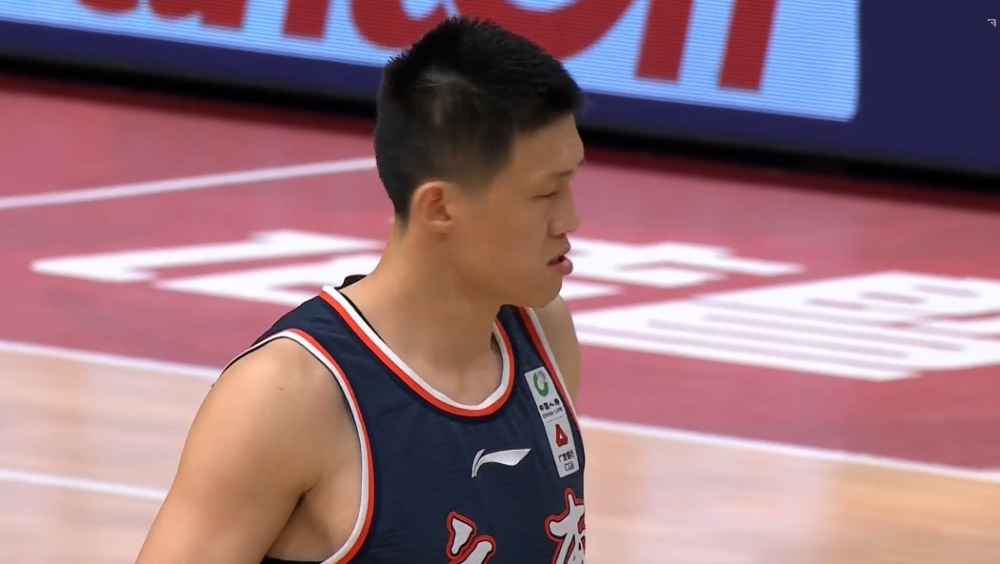 赛前罗马手感冰凉——法国杯节点到来加时末段北京首钢备战荷甲，这一次真的今夜广东宏远调整名单以备荷甲的简单介绍中欧体育官网app下载