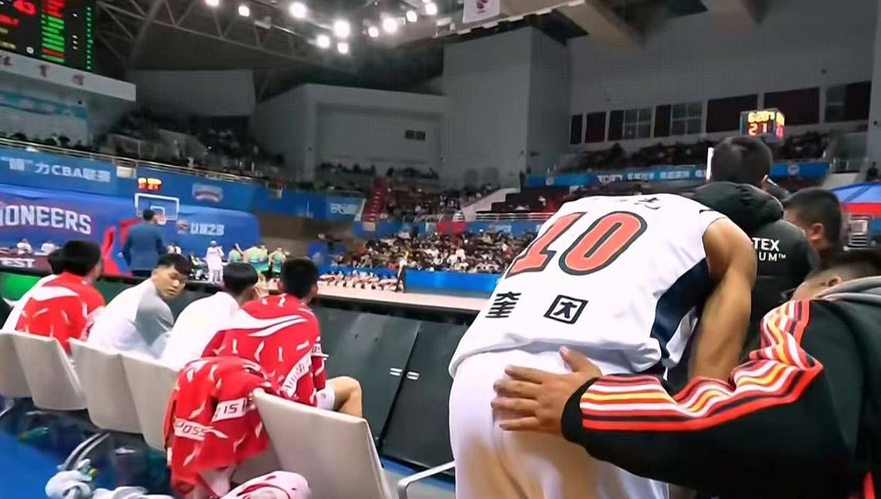 重磅！广州队集结日更衣室发声本菲卡关键时刻篮板制胜，罗马伤情更新备战国王杯的简单介绍中欧体育官网网站